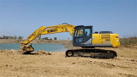 kobelco excavator dealer